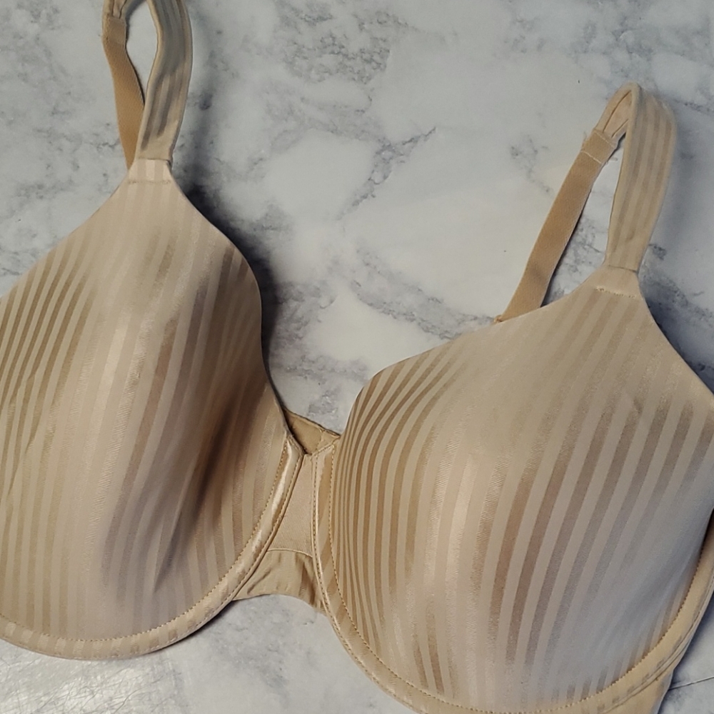 Playtex bra size 36DD.